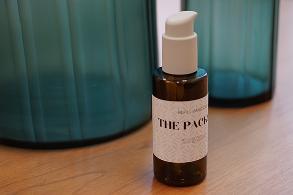 Team vor Bergkulisse